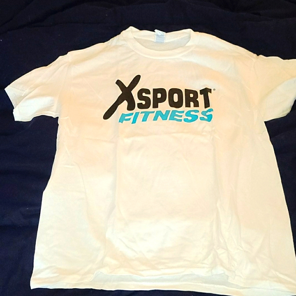 3/$15 White Xsport T-shirt sz. L NWOT